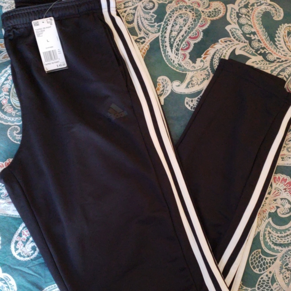 Adidas sweatpants